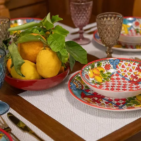 Casa de Férias Old Town Sorrento