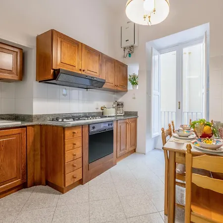 Casa de Férias Old Town Sorrento